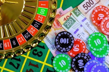 elexis mobile app showing Togel draw timer, recent results, and account balance